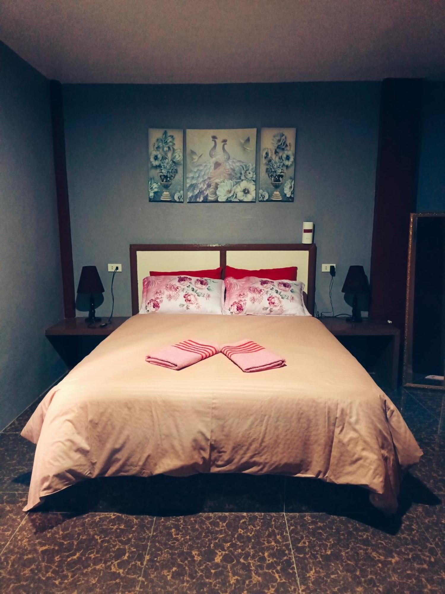 Peace Lily Studio Apartments Panglao-stad Buitenkant foto